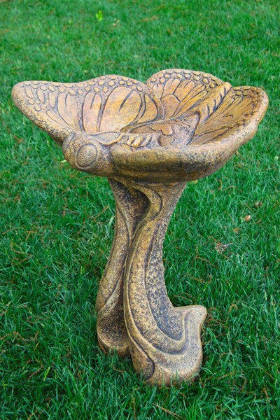 Butterfly Bird Bath Garden Sculpture Sculpted Decorating Item